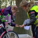 thumb 141114_HaDee_fietsverlichtingsactie_fotograaf_Ad_van_Asseldonk